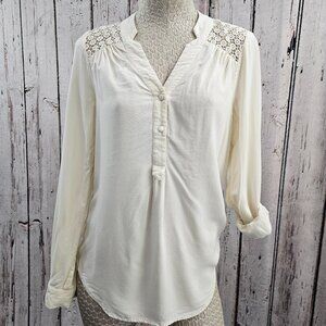 ModCloth XS Rayon Lightweight Roll sleeve Popover Blouse Shirt Top EUC